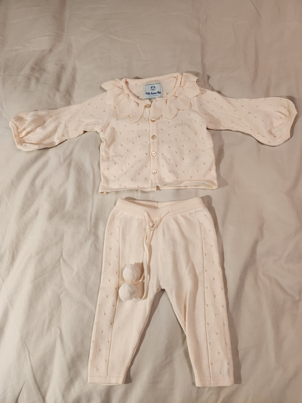Petite Maison Kids Cream Knit Baby Pajama Set with Pom-Pom Ties